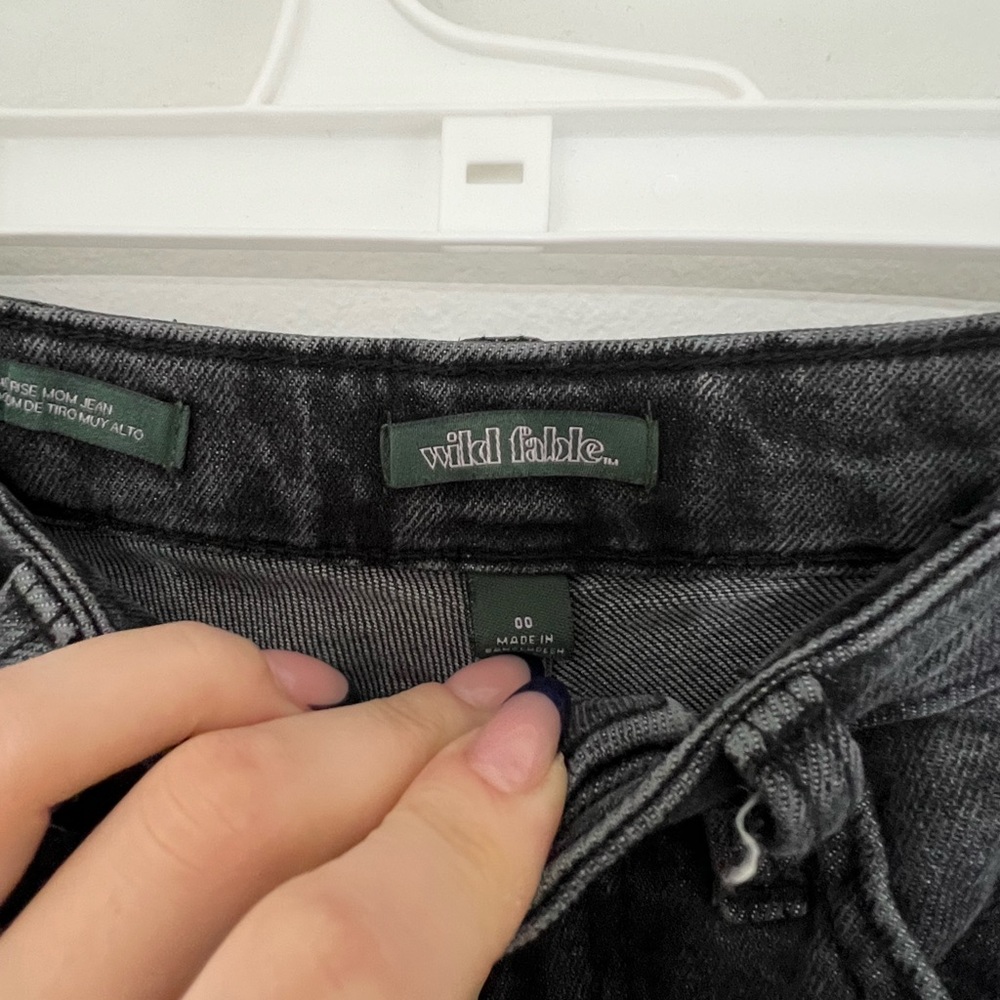 jeans - Picture 3 of 4